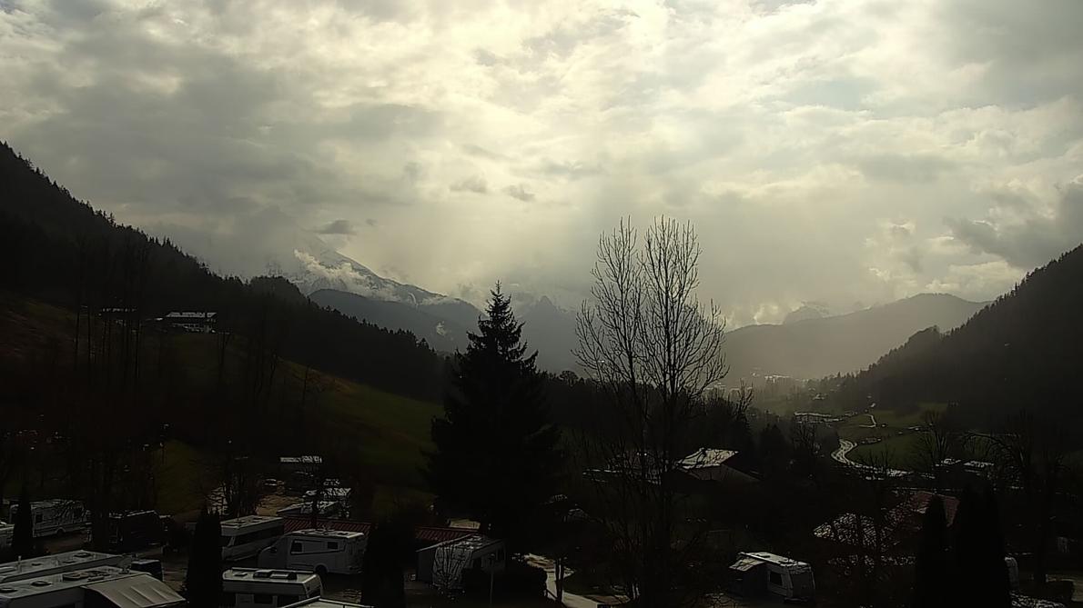 Dienstag, 15:20