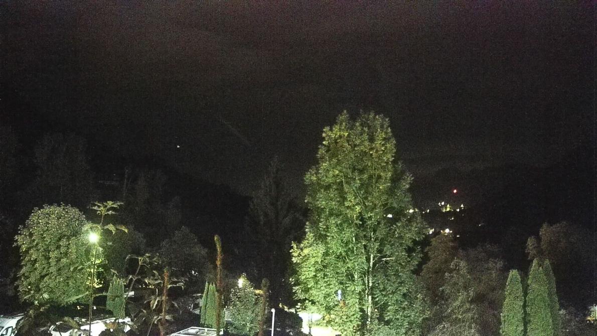 Donnerstag, 00:00