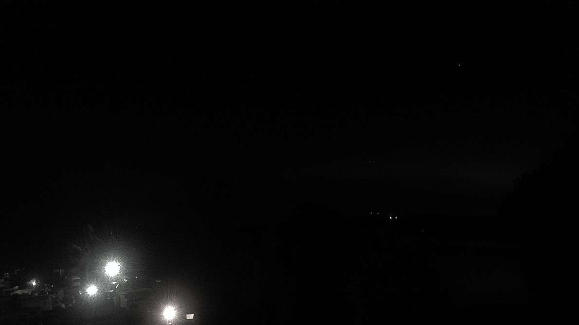 Freitag, 23:10