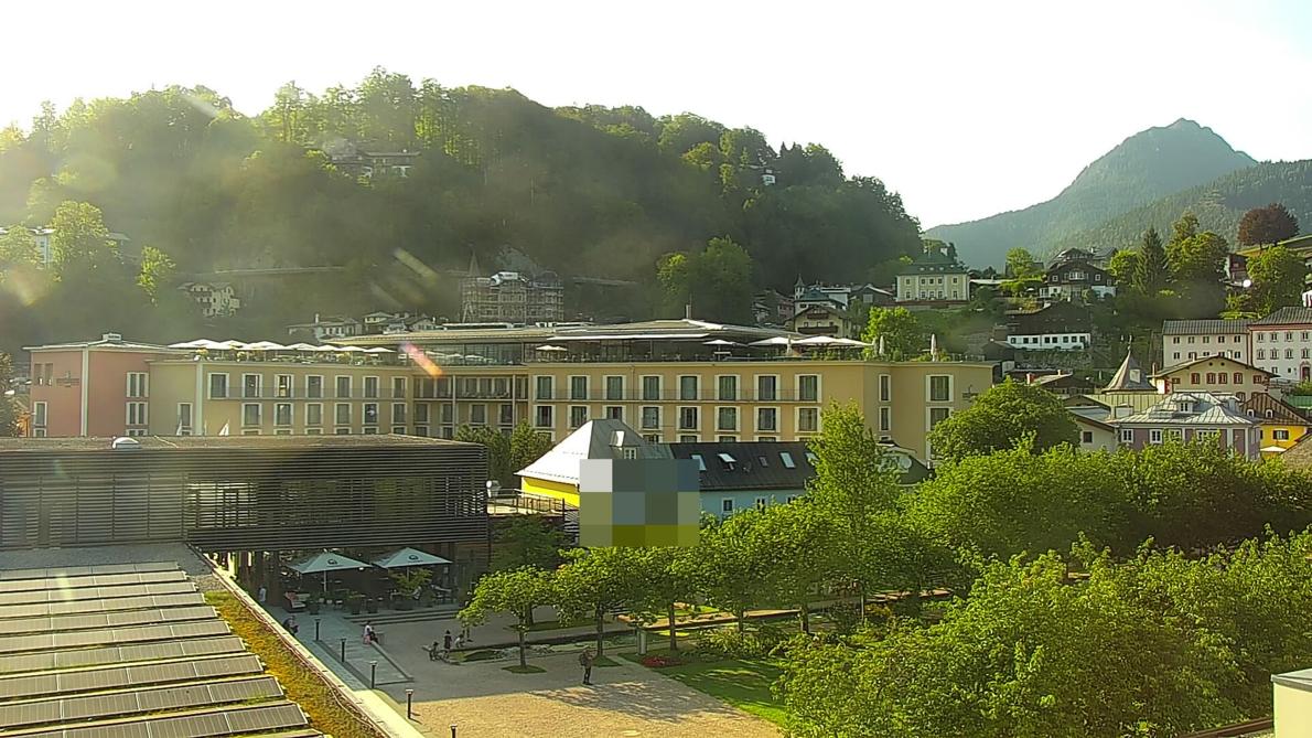 Montag, 18:00