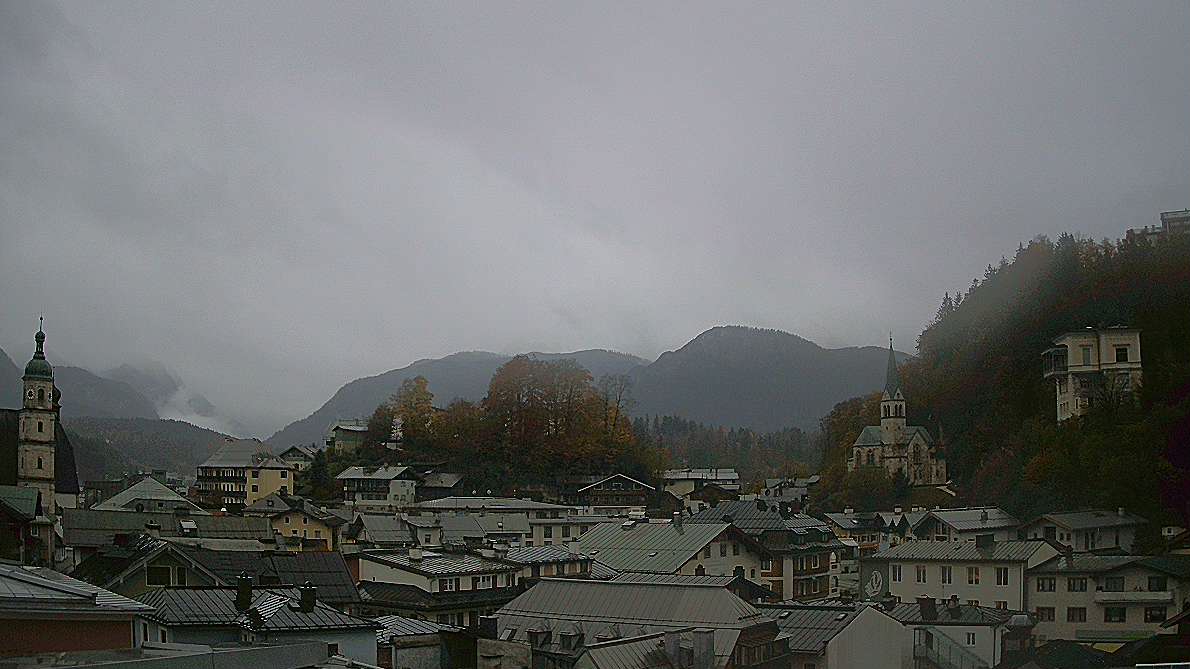 Montag, 14:30