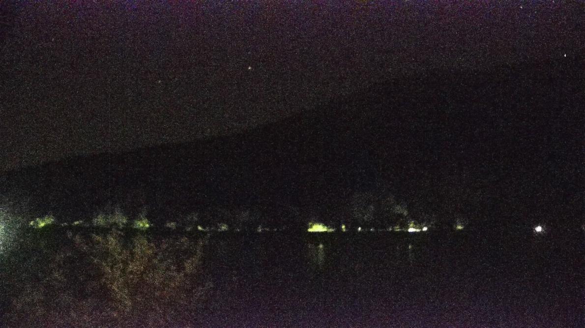 Freitag, 22:30