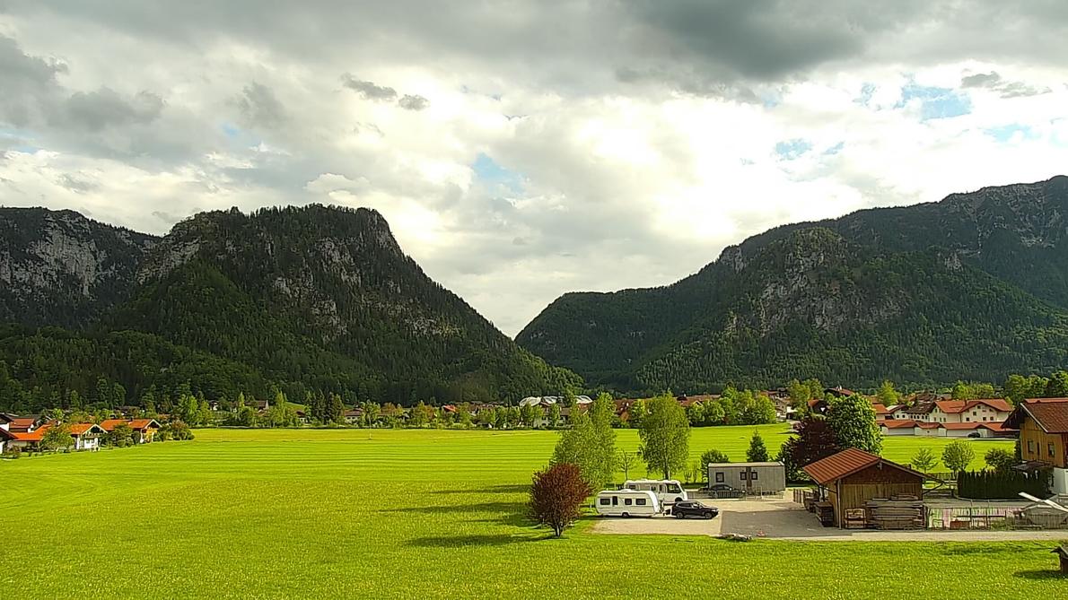 Montag, 18:00